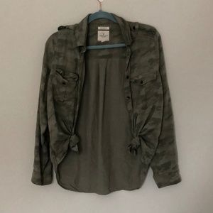 American Eagle Boyfriend Camo Shirt